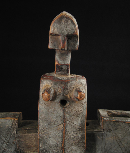 African Tribal Art - Door lock, Bamana, Mali, detail