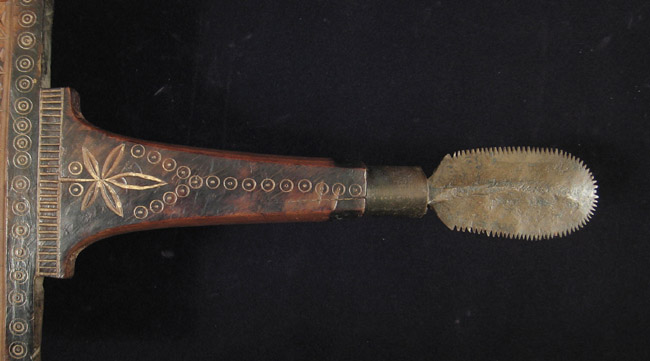 Tribal Art - Coconut grater, Swahili, Bagamoyo, Tanzania, blade