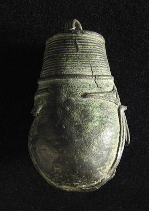 Art of the Americas - Copper effigy bell, Aztec or Mixtec, back