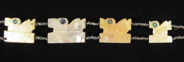 Art of the Americas - Mother-of-pearl shell necklace, Chimu, Peru, detail