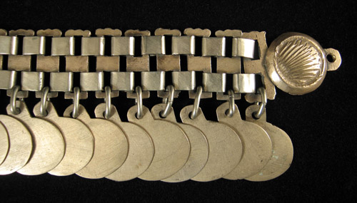 Art of the Americas - Headband, trarilonko, Mapuche, Chile, clasp front