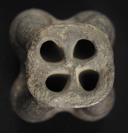 Art of the Americas -&nbsp;Blackware pot, Chancay, Peru, top