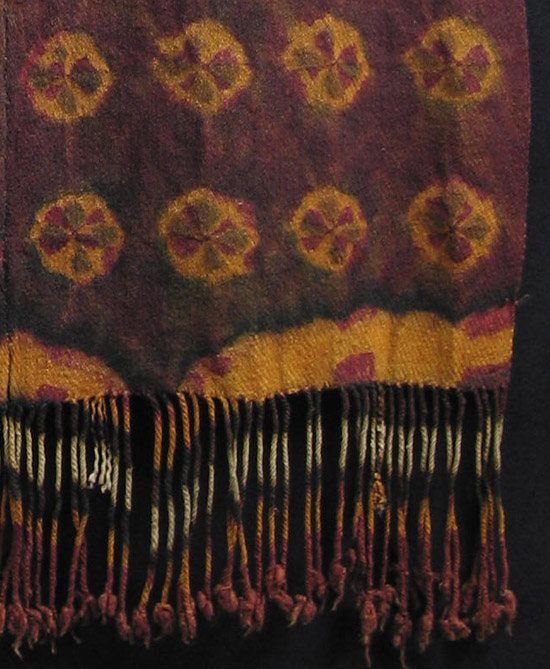 Asian Tribal Art - Wool shawl, Ladakh, India, detail