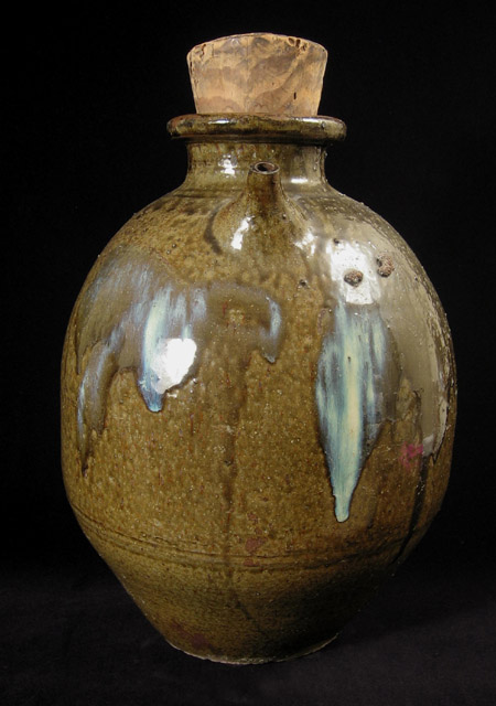 Asian Tribal Art - Large pot, Japan, front