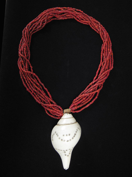 Asian Tribal Art - Conch shell and white-heart bead necklace, Nagaland, India