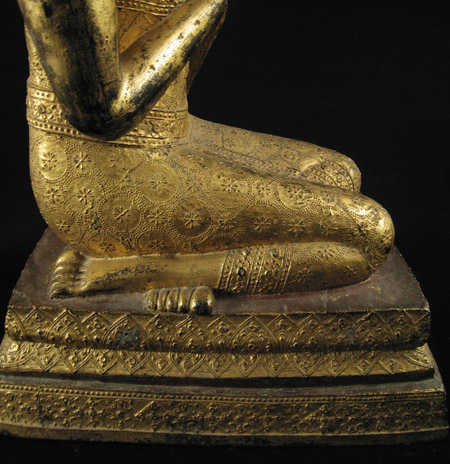 Asian Tribal Art - Bronze monk, Thailand, detail feet