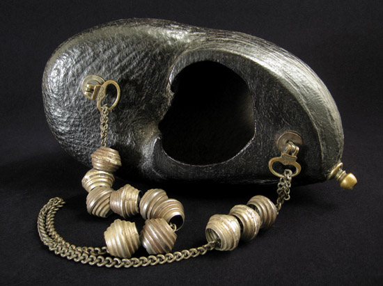 Asian Tribal Art - Coco de mer kashkul, Persia