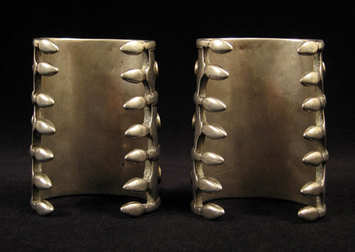 Asian Tribal Art - Silver cuffs, Turkoman, Central Asia, back