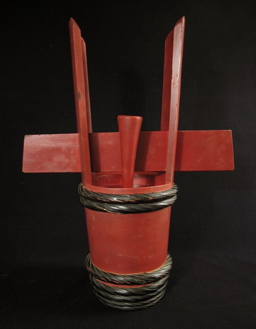 Asian Tribal Art - Sake casks, iwai-daru, Japan, front