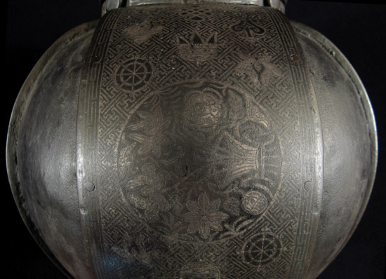 Asian Tribal Art - Damascened stirrup vase, Korea, detail