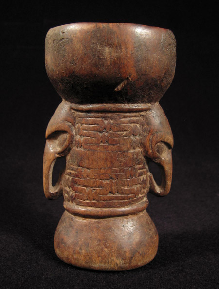 Oceanic Art - Betelnut mortar, Ramu River, Papua New Guinea, back