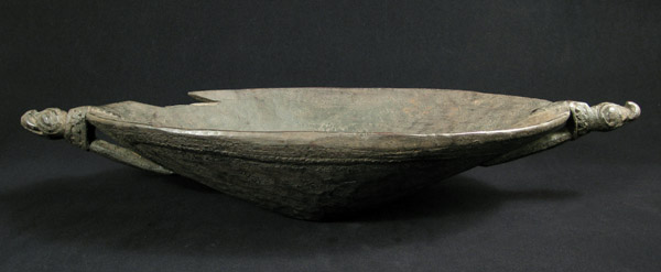 Oceanic Art - Wood bowl, Ramu River, Papua New Guinea