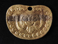 Art of the Americas -  Gold nose ornament, Vicus, Peru
