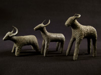Asian Tribal Art - Bronze water buffalos, Kondh, Orissa, India