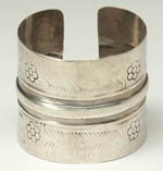Ethnic Jewelry - Silver cuff, Egypt