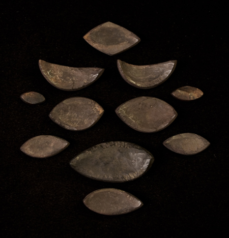 African Tribal Art - Abbia Gambling Chips, Beti, Cameroon, reverse