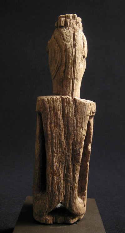 Indonesian Tribal Art - Ancestor figure, Leti Islands, Southeast Moluccas, Indonesia, back