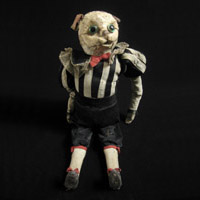 Puss 'n boots puppet, Europe